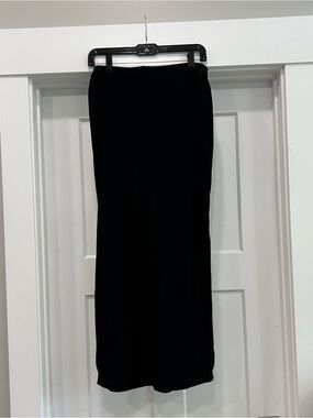 Classic Black Women's Midi Skirt